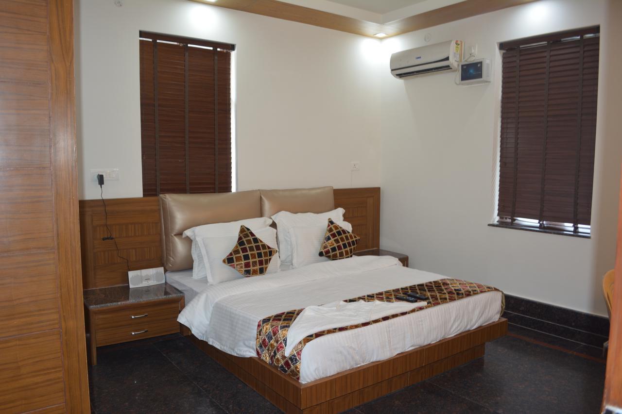 Oyo 10448 Green View Home Stay Dehradun Exteriör bild