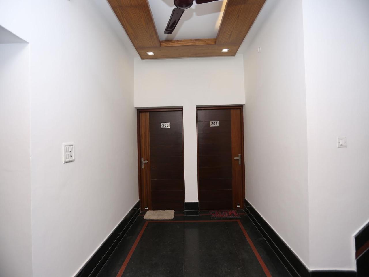Oyo 10448 Green View Home Stay Dehradun Exteriör bild