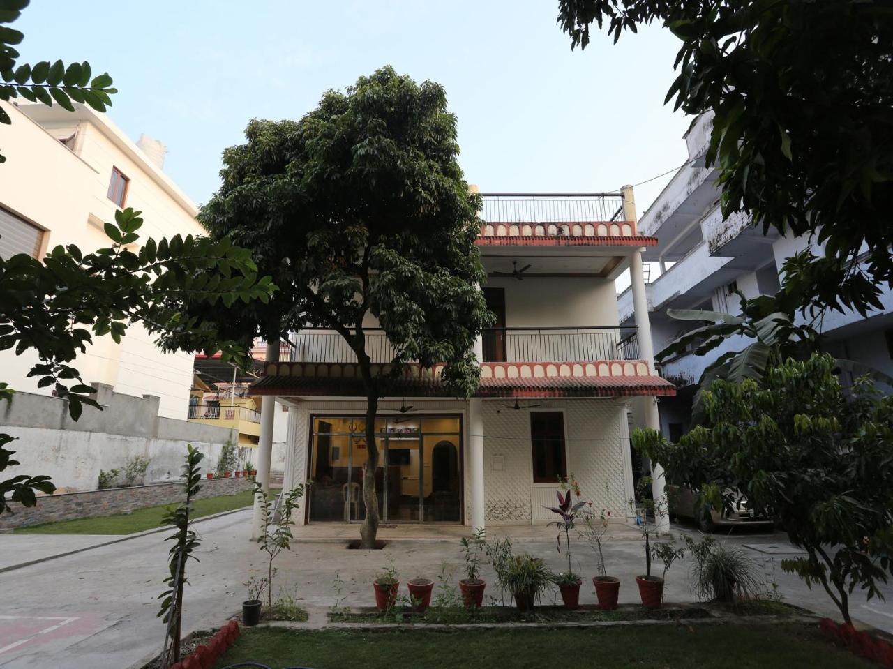 Oyo 10448 Green View Home Stay Dehradun Exteriör bild