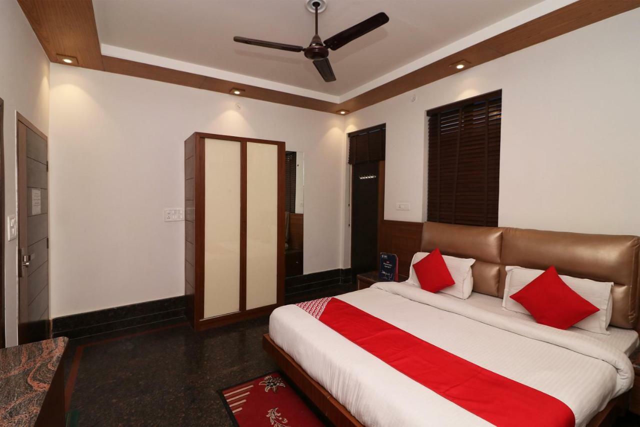 Oyo 10448 Green View Home Stay Dehradun Exteriör bild
